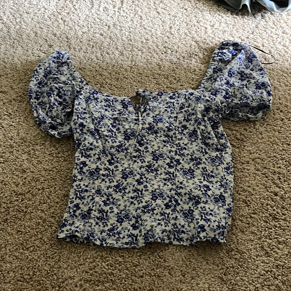 Floral blue blouse